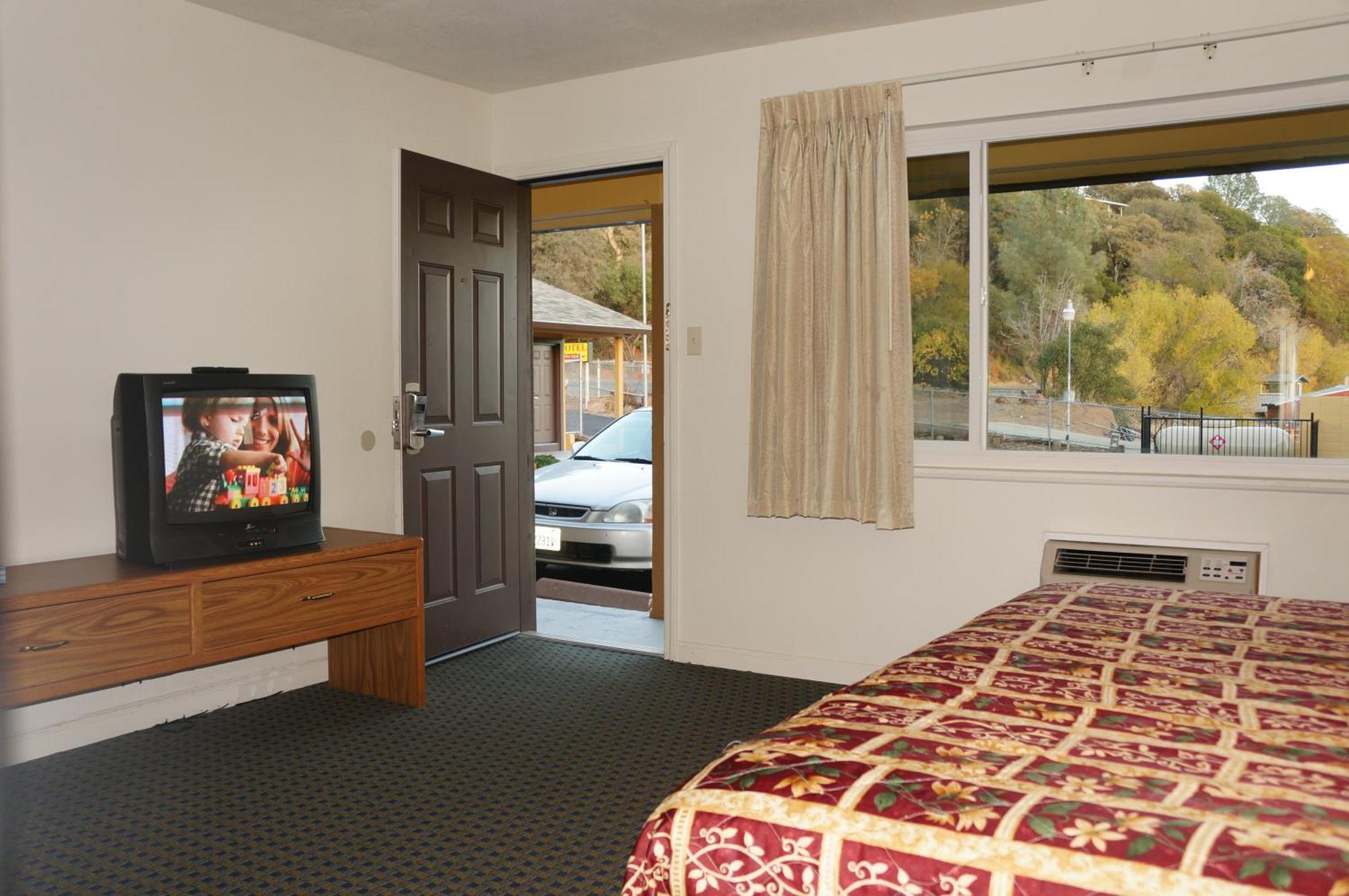 Lake Marina Inn Clearlake Oaks 部屋 写真