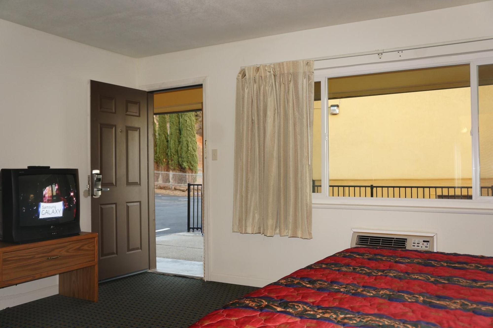 Lake Marina Inn Clearlake Oaks 部屋 写真