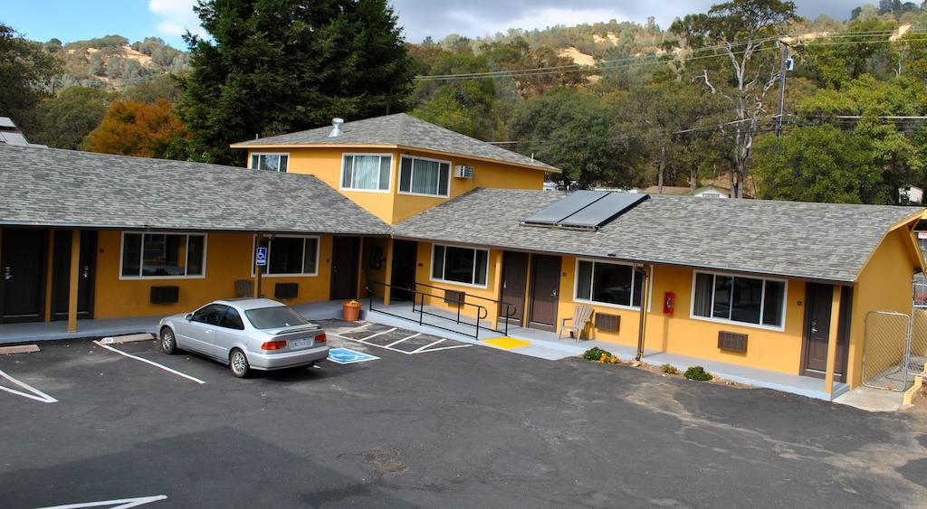 Lake Marina Inn Clearlake Oaks エクステリア 写真