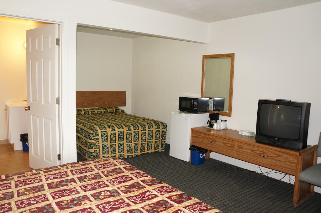 Lake Marina Inn Clearlake Oaks 部屋 写真